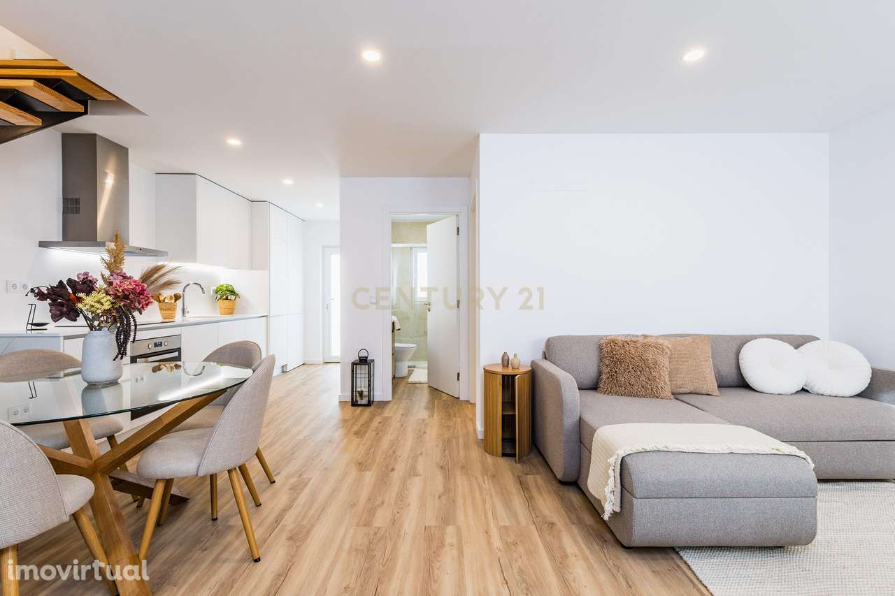 Apartamento T3 em condomínio fechado - Grande imagem: 2/31