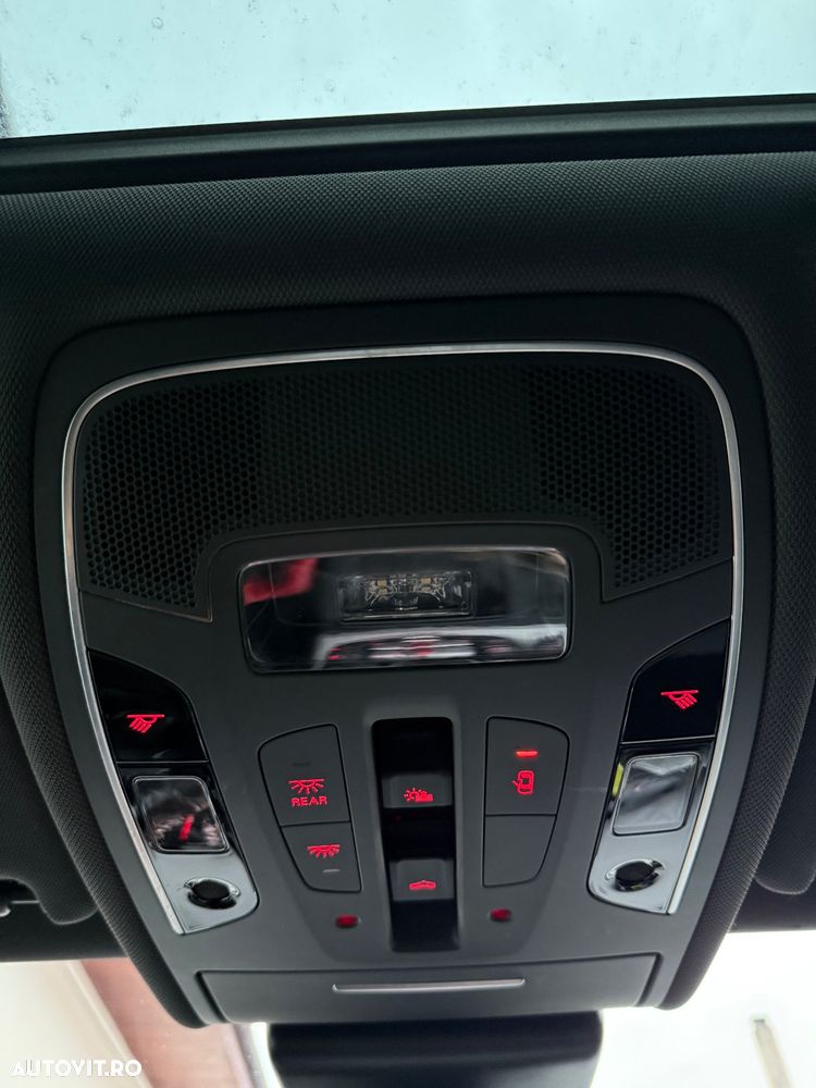 Audi A6 Avant 2.0 TDI Ultra S tronic - 13