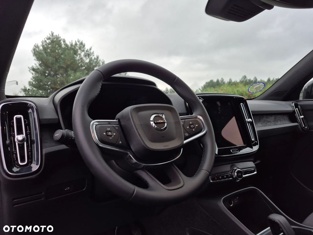 Volvo XC 40 Recharge 82 kWh Single M Extended Range RWD Core - 34