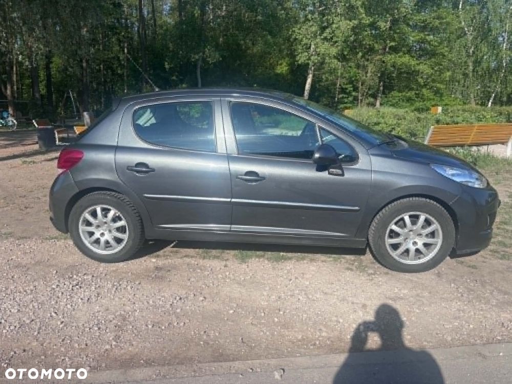Peugeot 207 1.4 HDi Active - 13