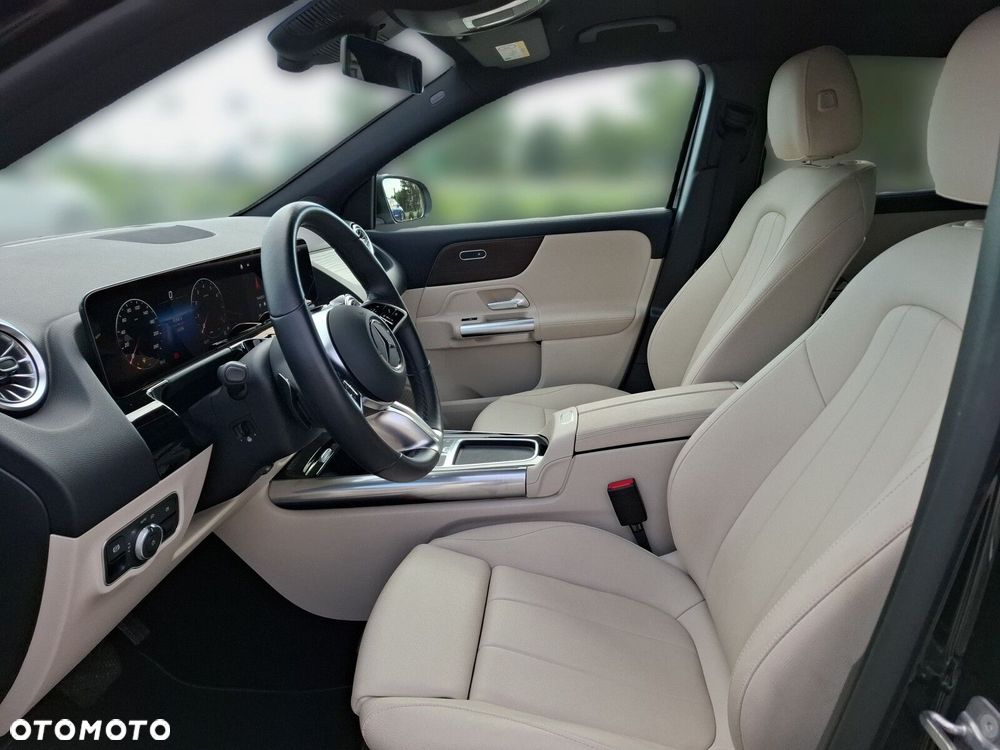 Mercedes-Benz GLA 200 mHEV Progressive 7G-DCT - 13