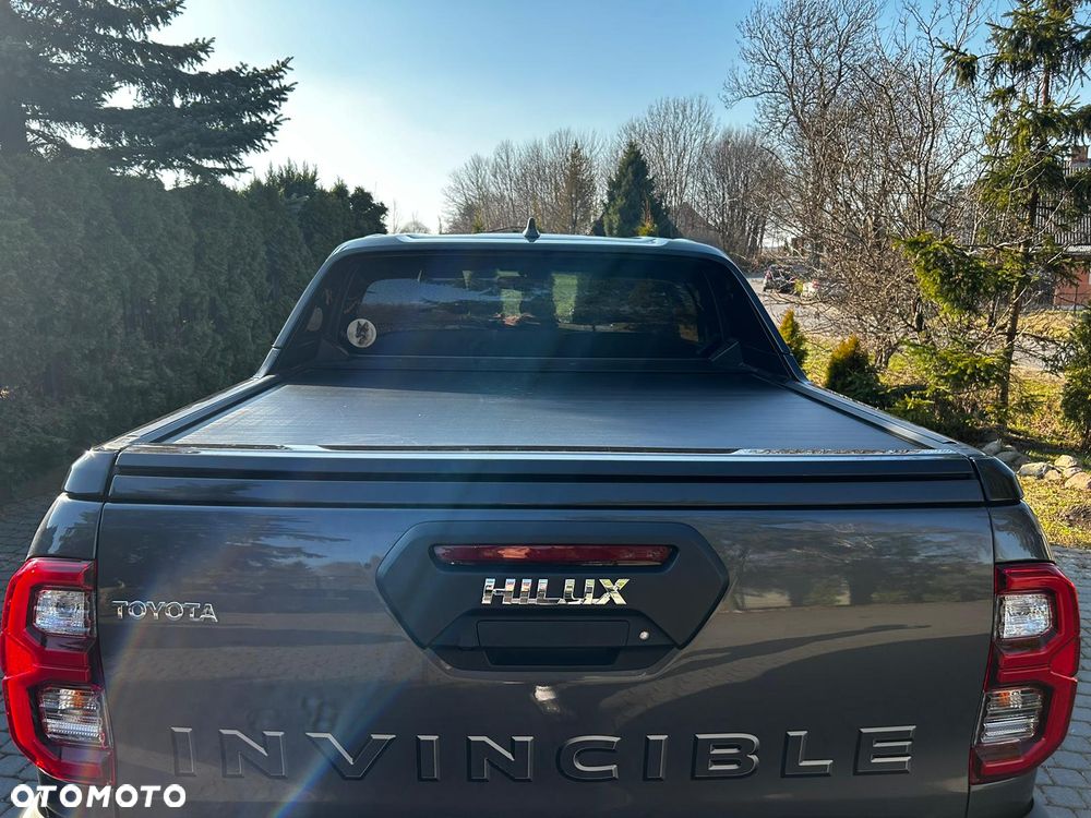 Toyota Hilux 2.8 D-4D Double Cab Invincible 4x4 - 11
