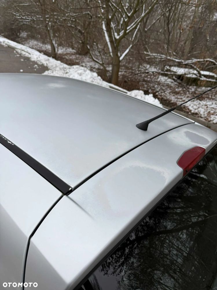 Opel Corsa 1.2 16V Enjoy - 17