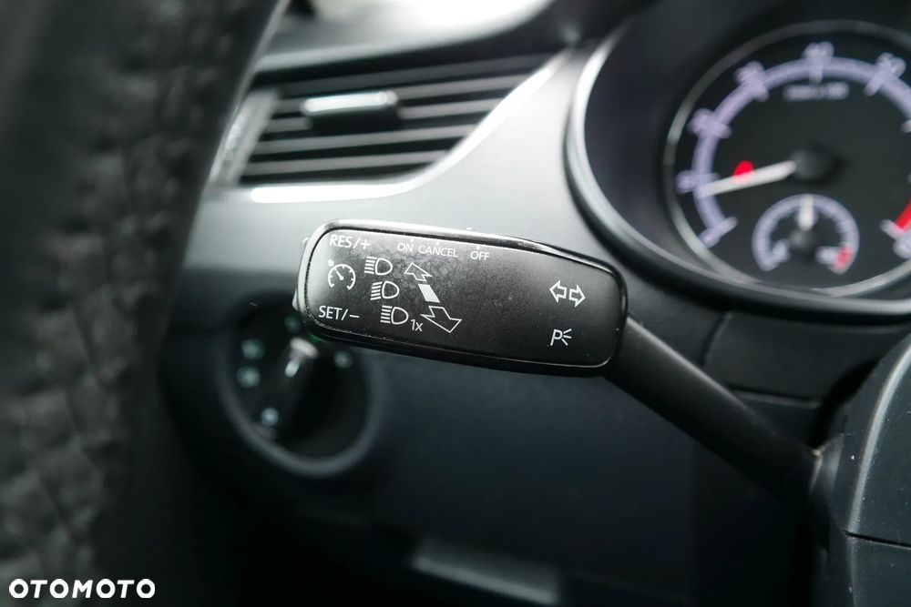 Skoda Octavia 1.4 TSI Ambition - 18