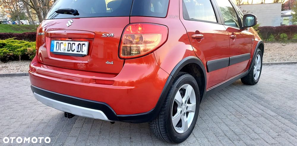 Suzuki SX4 2.0 DDiS 4x4 Style - 14