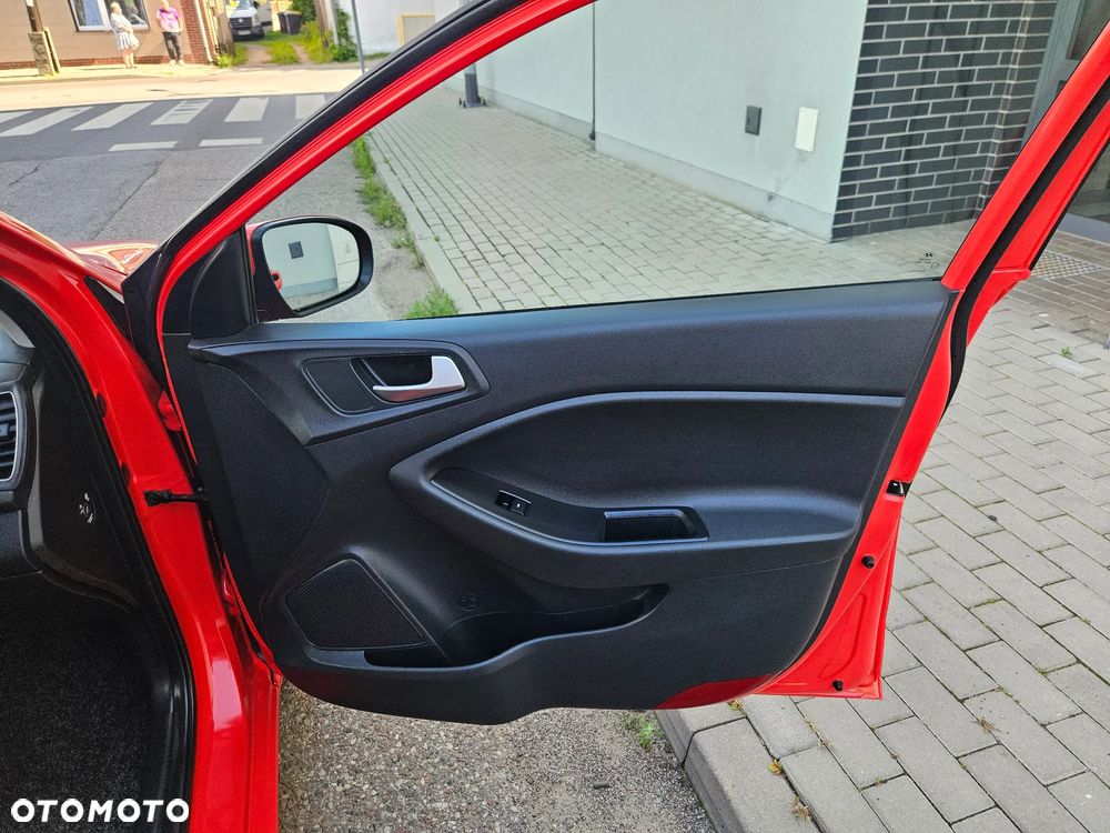 Hyundai i20 blue 1.2 Advantage - 16