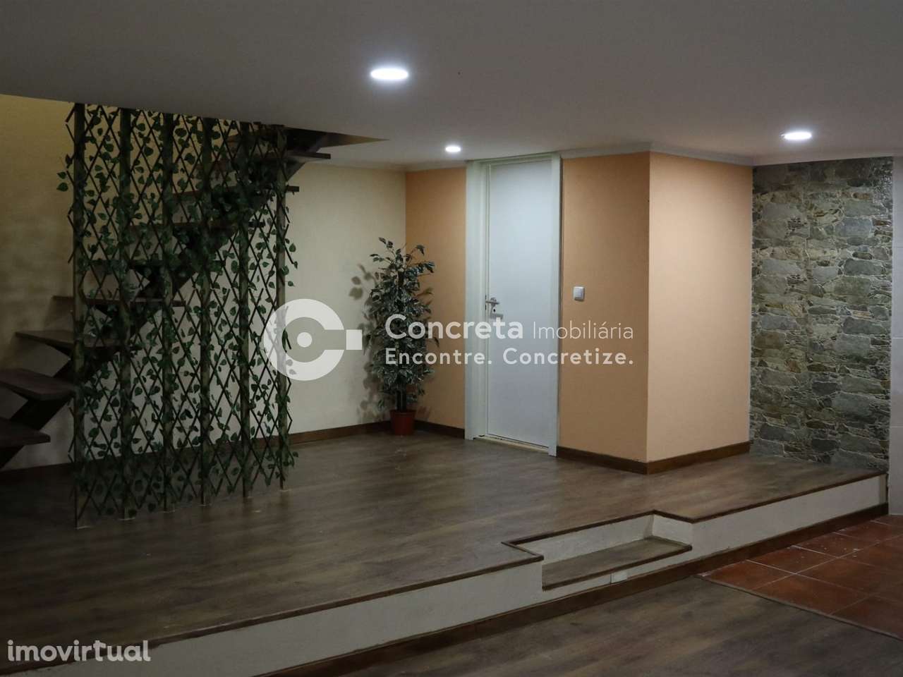 Moradia T2 remodelada em Parada, Alfândega da Fé - Grande imagem: 4/10