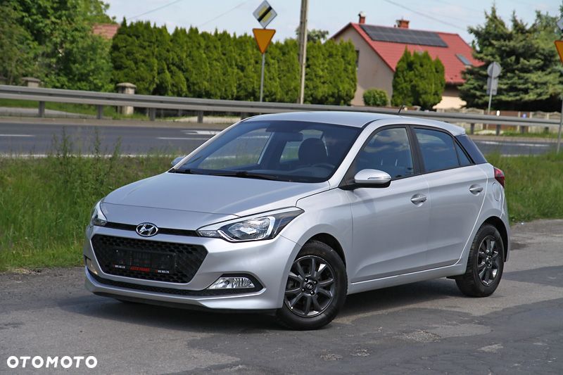 Hyundai i20 1.2 Passion Plus - 1
