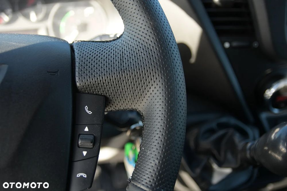 Iveco Iveco 72C17 3,0 170KM bez adblue euro 5 Zanotti Z380 6,1m 12 palet dł -20+20 ładowność 3460kg - 32