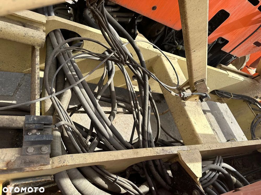 JLG Podnośnik nożycowy JLG 4394RT, 2007rok, 49KM, Cena netto 49900zł - 11