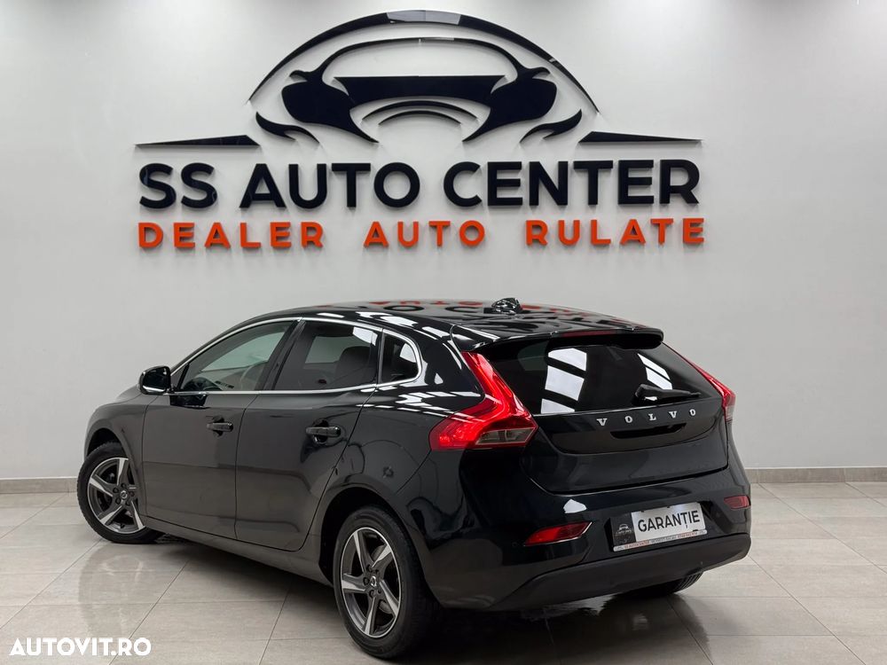 Volvo V40 D2 ECO Momentum - 4