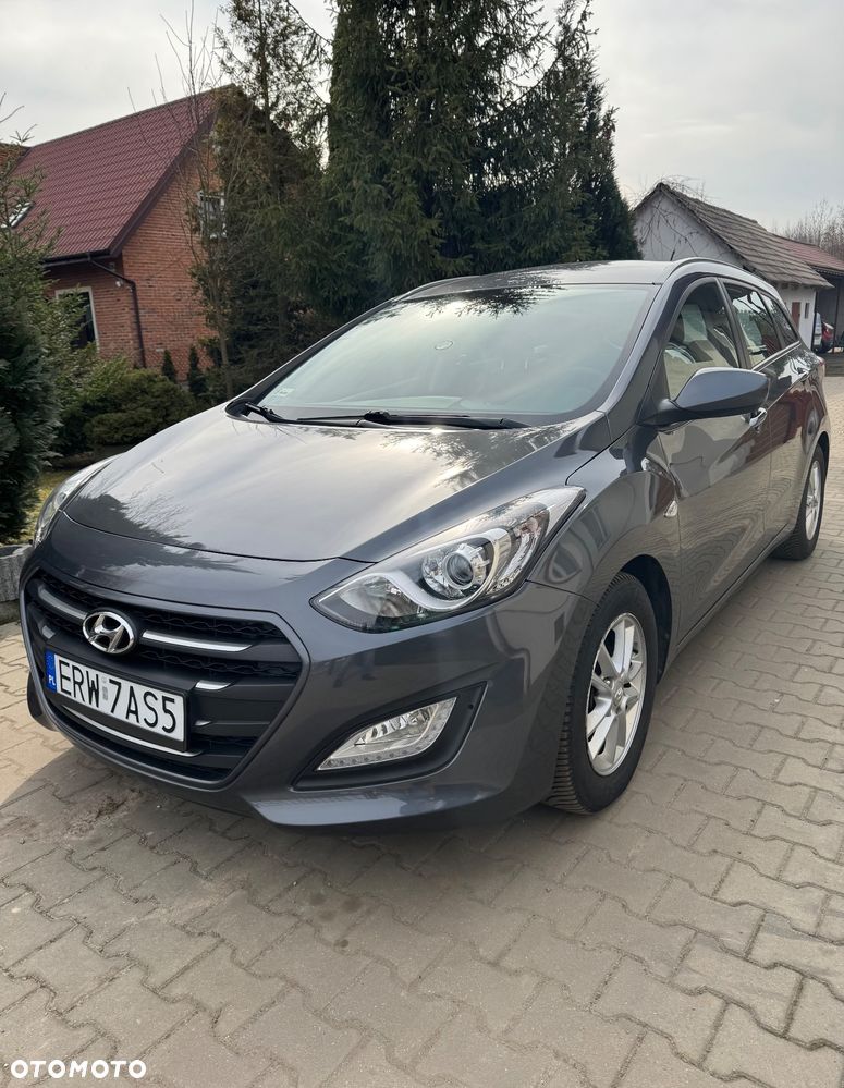Hyundai i30 1.6 CRDi Comfort - 1