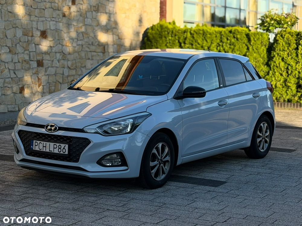 Hyundai i20 1.2 Trend - 17