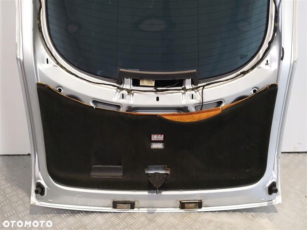 Klapa tył tylna Audi TT 8N COUPE 1998-2006 KOD LAKIERU 5B/LY7W SREBRNY - 12