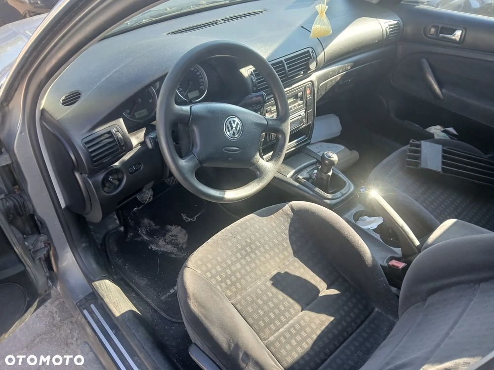 vw volkswagen passat b5 FL silnik 1.9 tdi  awx skrzynia fhn sanki belka przód tył wahacz zacisk - 2