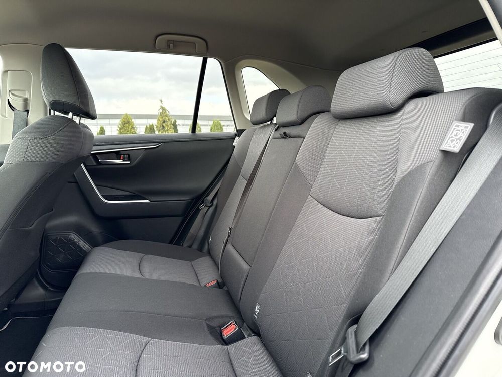 Toyota RAV4 - 15