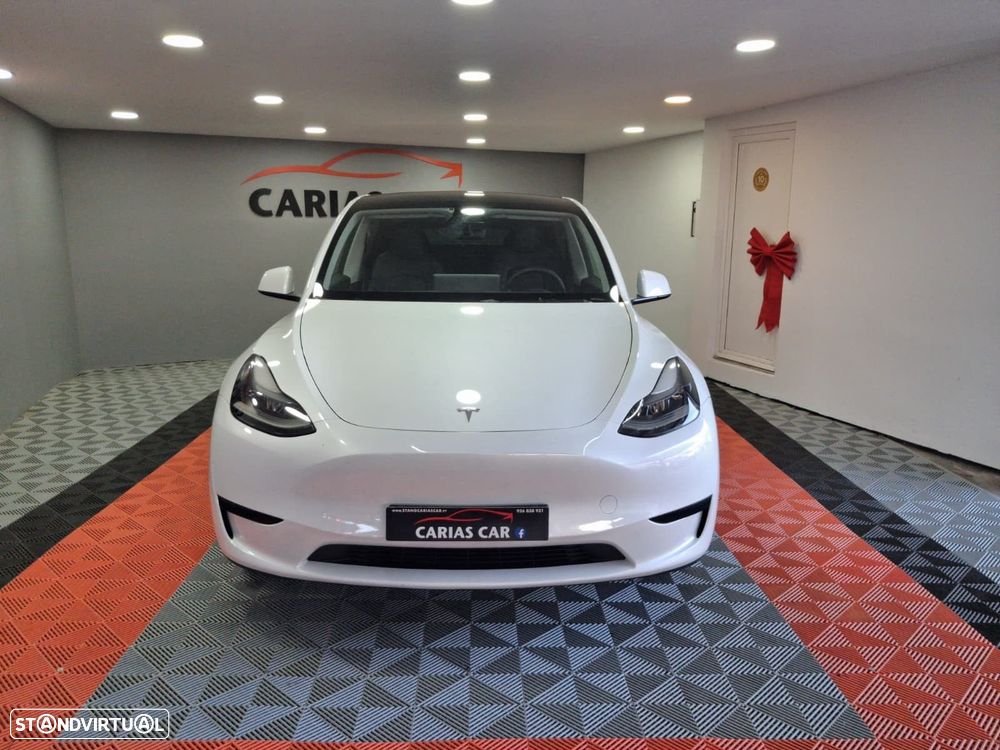 Tesla Model Y 2024 photo 3
