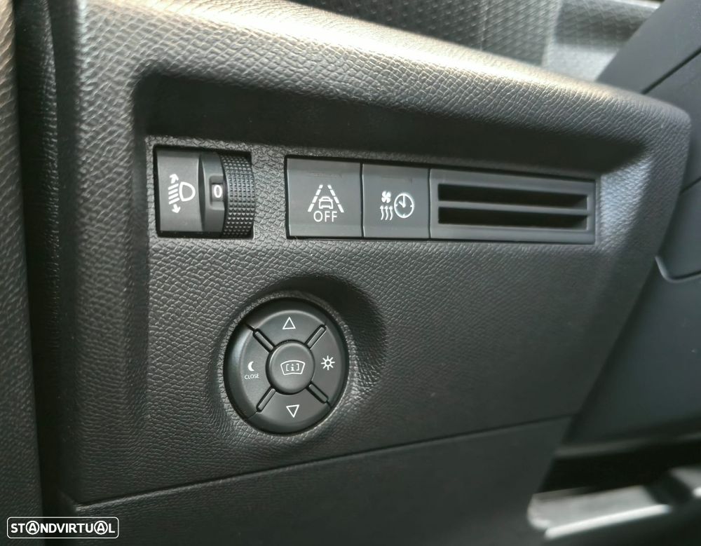 Citroën e-C4 50 kWh Shine - 14