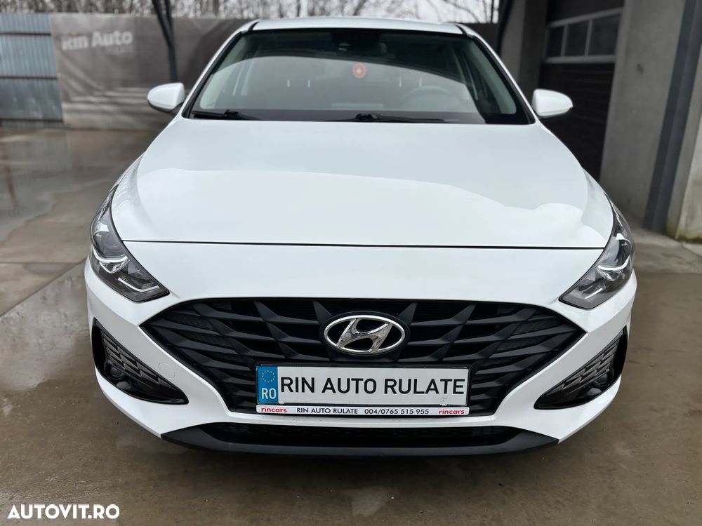 Hyundai i30 1.5 110CP 5DR M/T Comfort - 3
