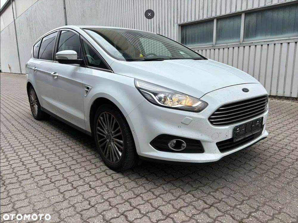 Ford S-Max 2.0 TDCi Titanium PowerShift - 2