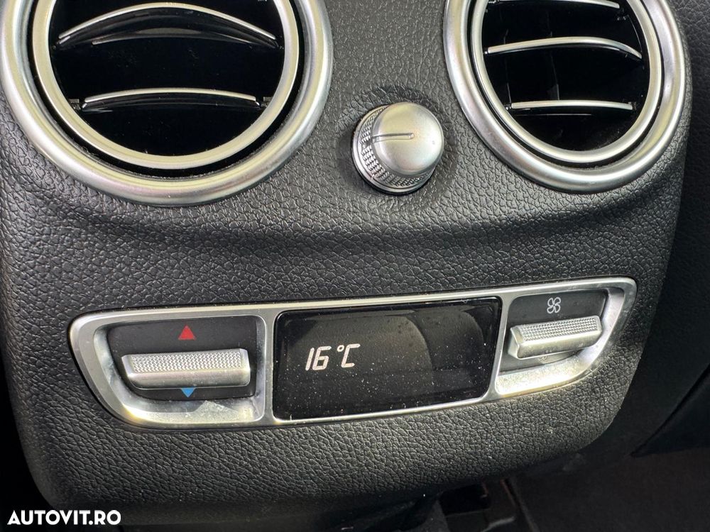 Mercedes-Benz GLC - 13
