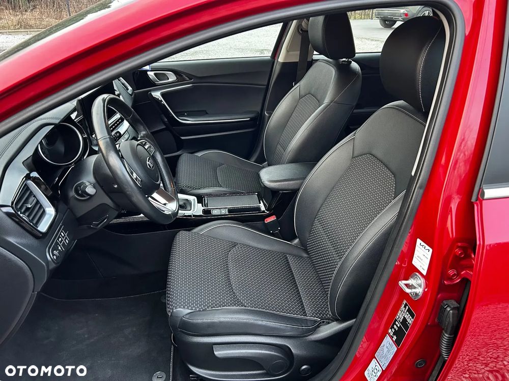 Kia XCeed 1.4 T-GDI OPF DCT7 JBL SOUND EDITION - 31