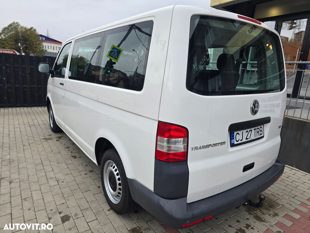 Volkswagen Transporter - 4