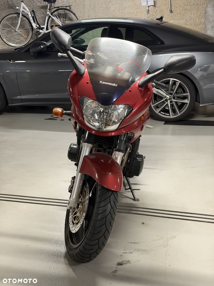 Kawasaki ZR - 8