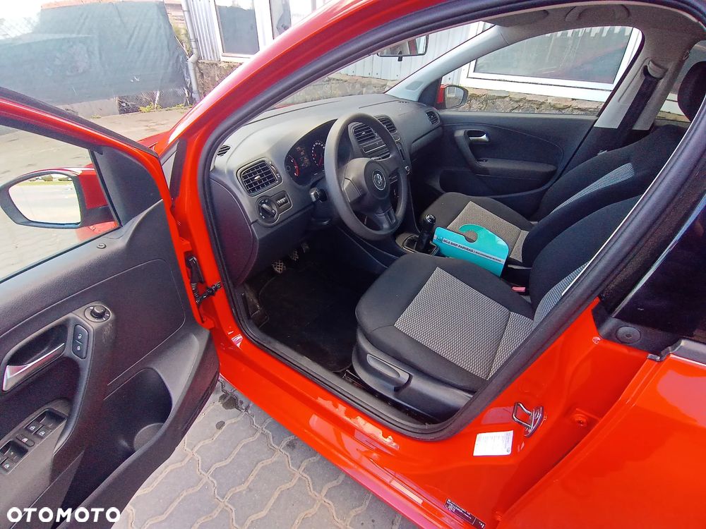 Volkswagen Polo 1.2 Life - 27
