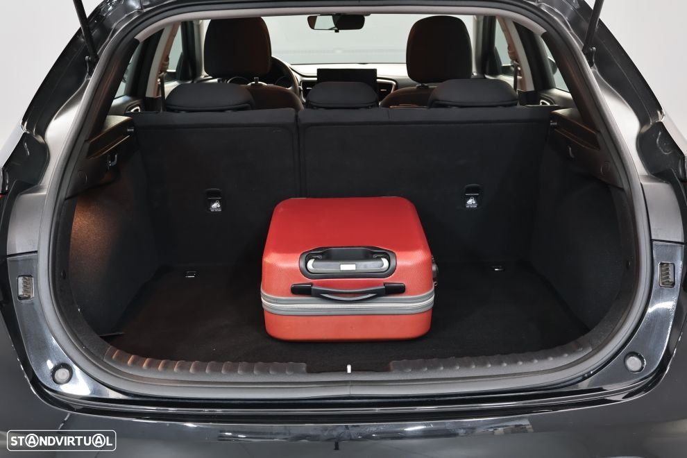 Kia XCeed 1.0 T-GDI Dynamic+ - 26