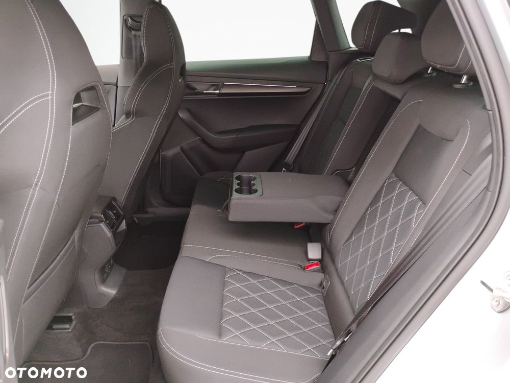 Skoda Karoq 2.0 TDI SCR 4x4 Sportline DSG - 14