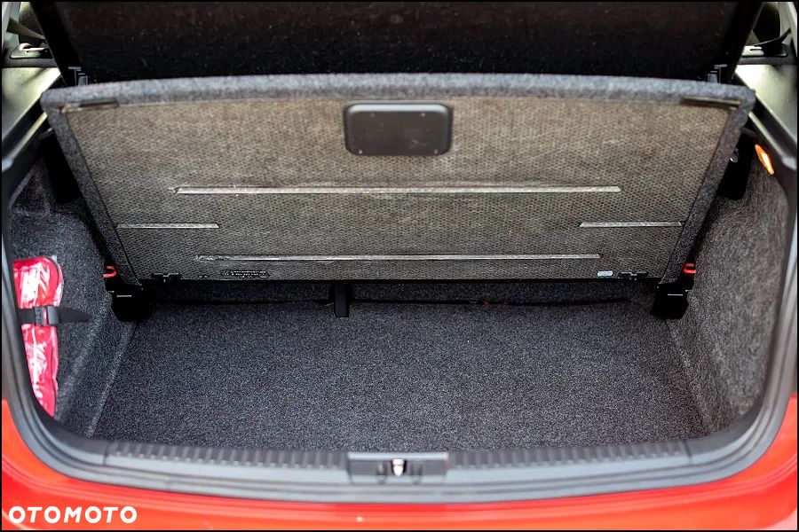 Volkswagen Polo 1.2 12V Comfortline - 39