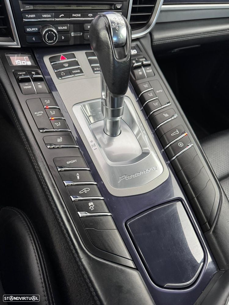 Porsche Panamera Diesel - 22