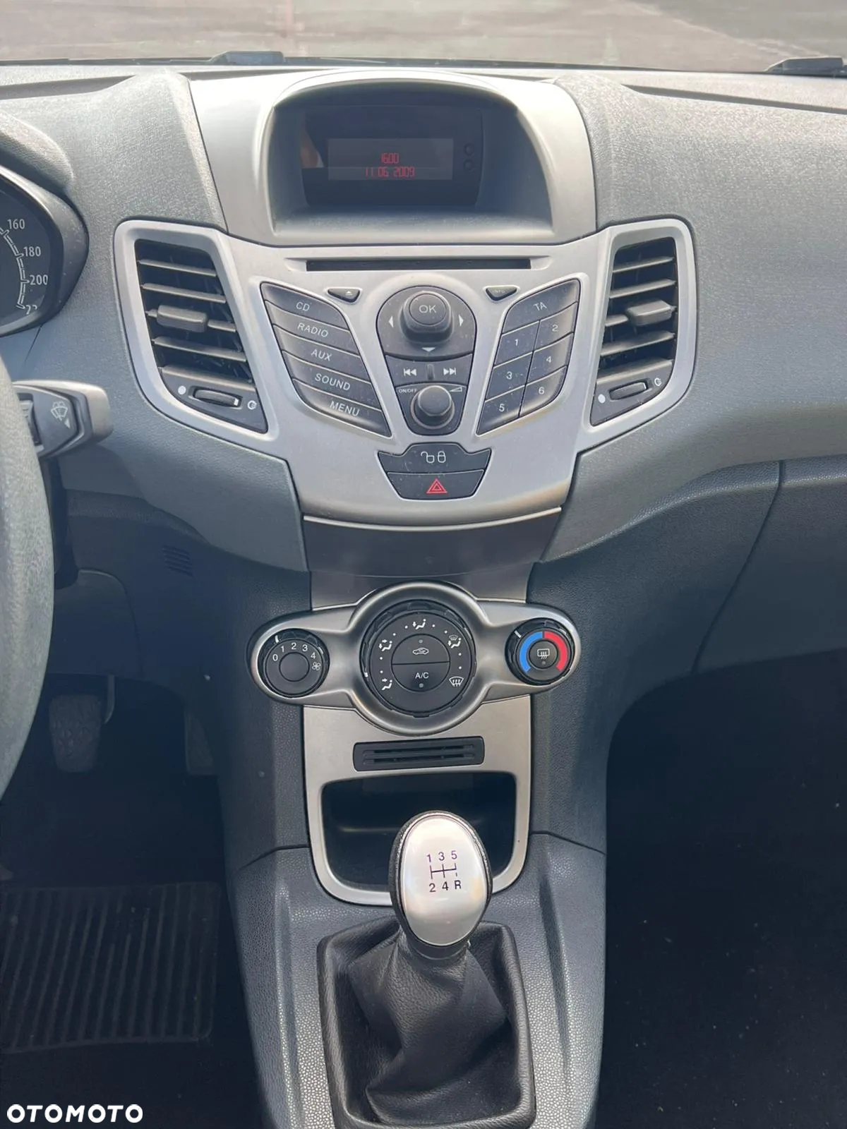 Ford Fiesta 1.4 TDCi - 12