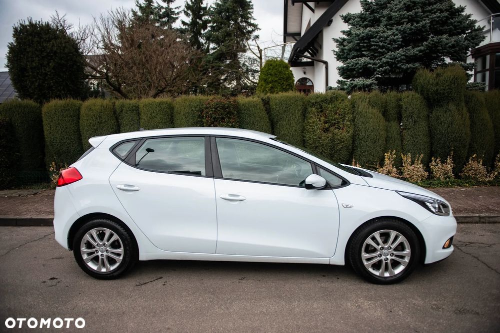 Kia Ceed 1.4 CVVT Vision - 4