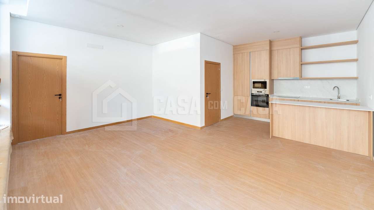 Apartamento T1 em Nelas - Grande imagem: 2/10