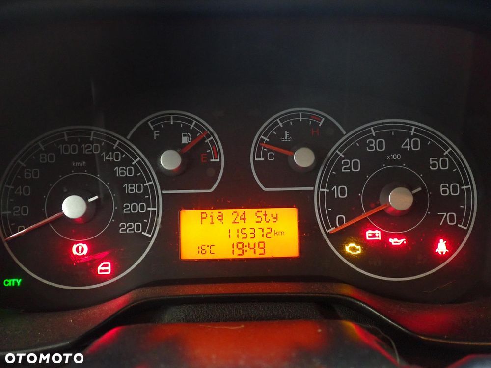 CZĘŚCI - Fiat Grande Punto 1,4 8V 77KM 350A1000 HB 5D lakier 133/B 2007r. INDEX - 9986 - 10
