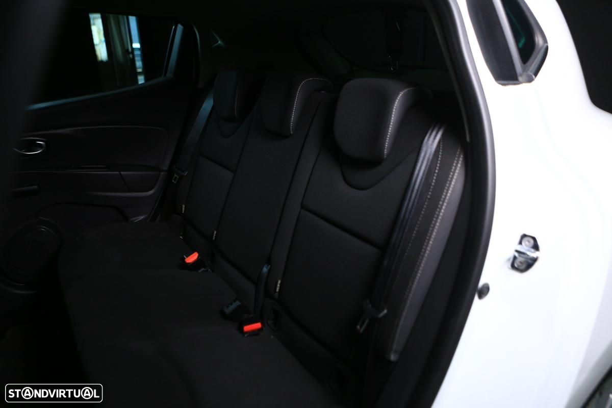 Renault Clio 1.5 dCi Limited - 10