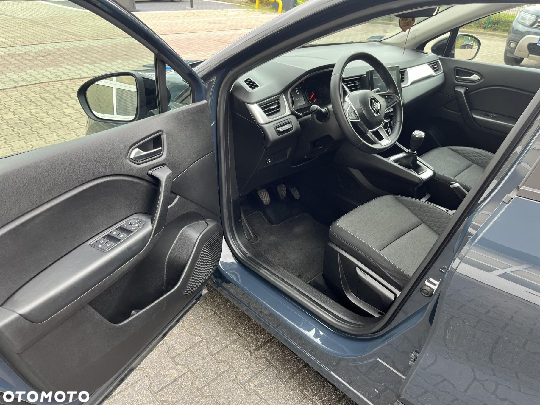 Renault Captur 1.0 TCe Zen - 10