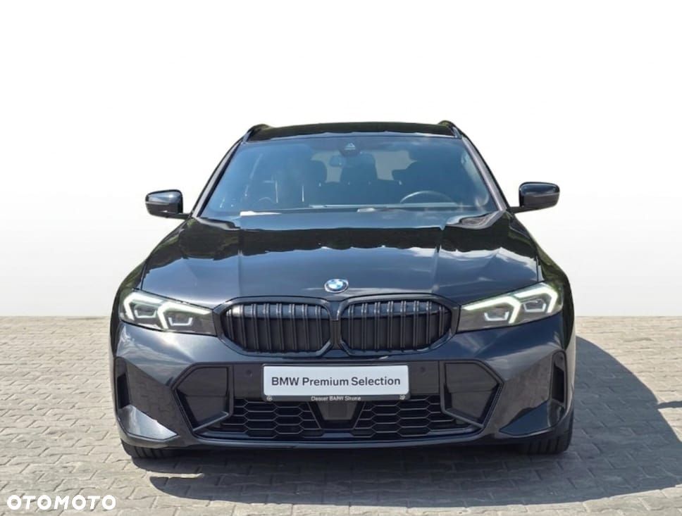 BMW Seria 3 330i xDrive M Sport - 2