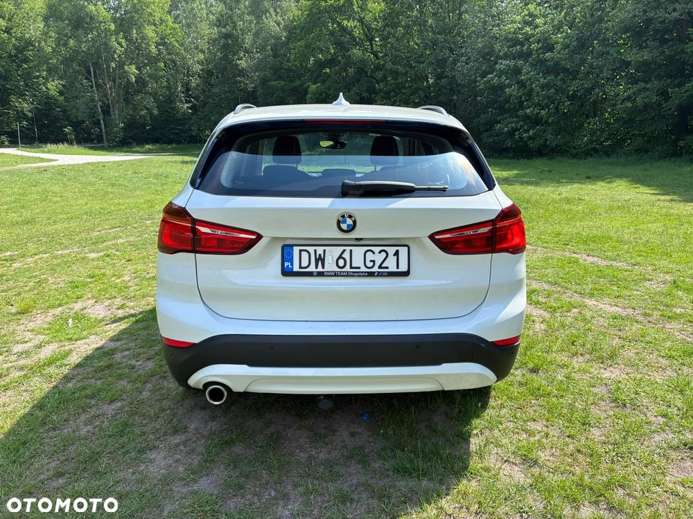 BMW X1 sDrive18i Advantage - 10