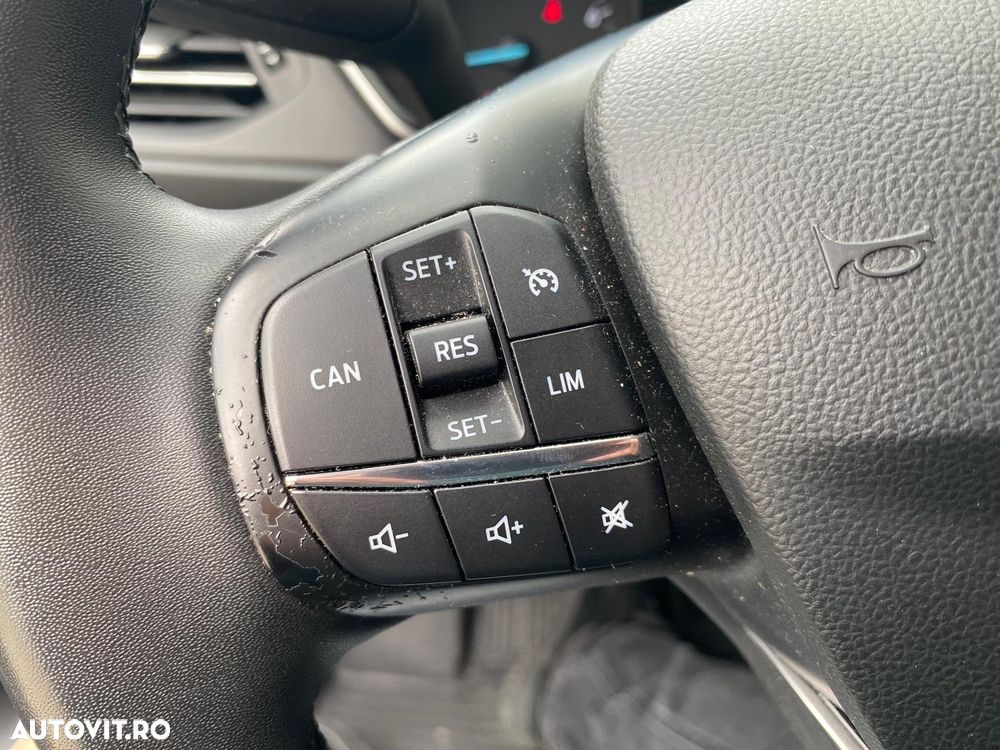 Ford Focus 1.0 EcoBoost Trend Edition - 13