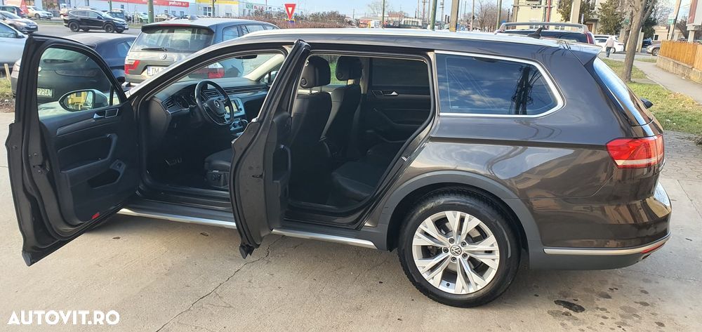 Volkswagen Passat Alltrack - 14