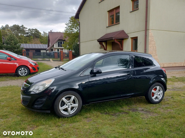 Opel Corsa 1.2 16V Color Edition