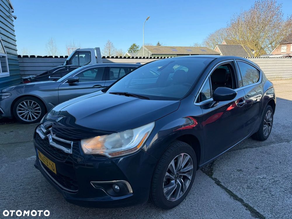 Citroën DS4 1.6 VTi SoChic - 1