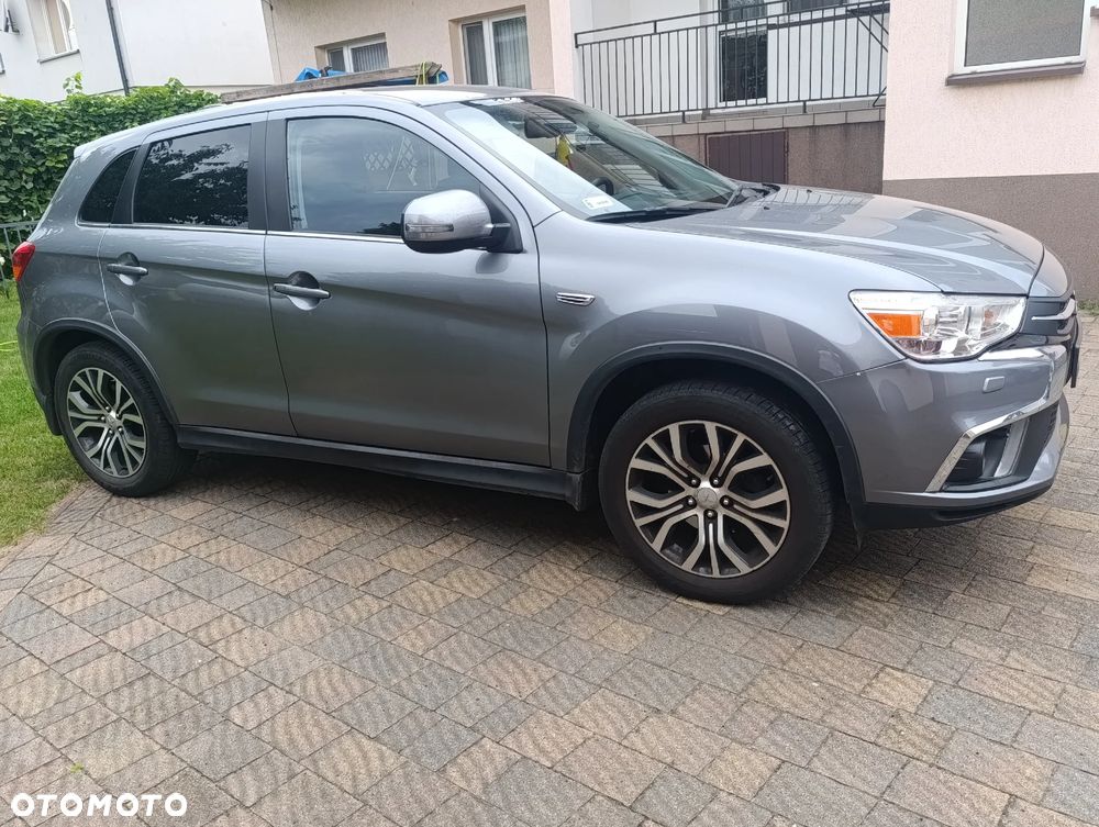 Mitsubishi ASX 1.6 Black Edition - 3