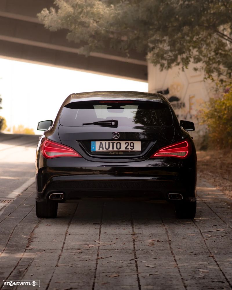 Mercedes-Benz CLA 180 d Shooting Brake AMG Line - 4