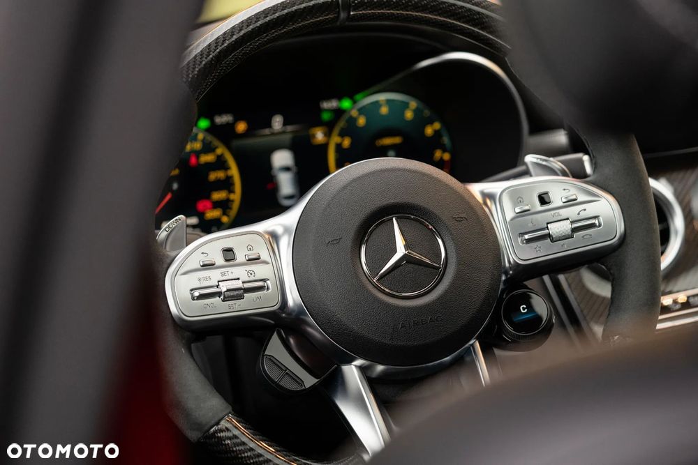Mercedes-Benz GLC AMG 63 S 4Matic+ AMG Speedshift MCT 9G - 14