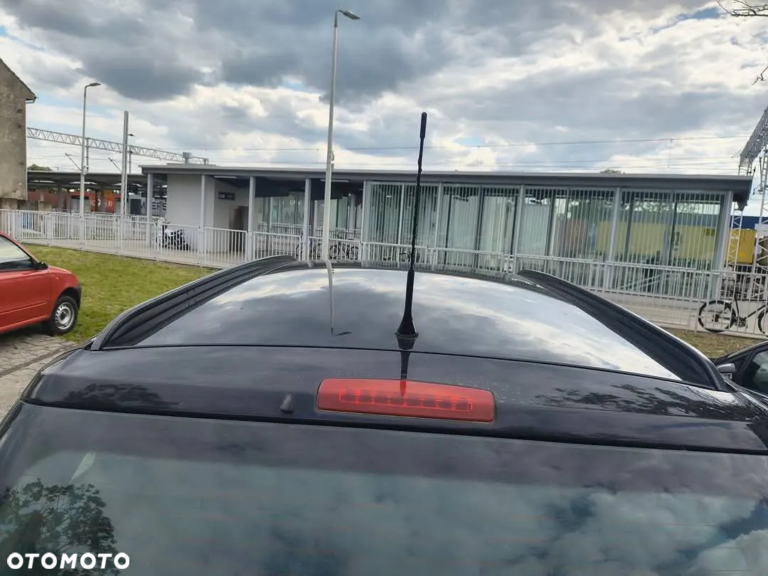 Opel Zafira 1.9 CDTI - 13