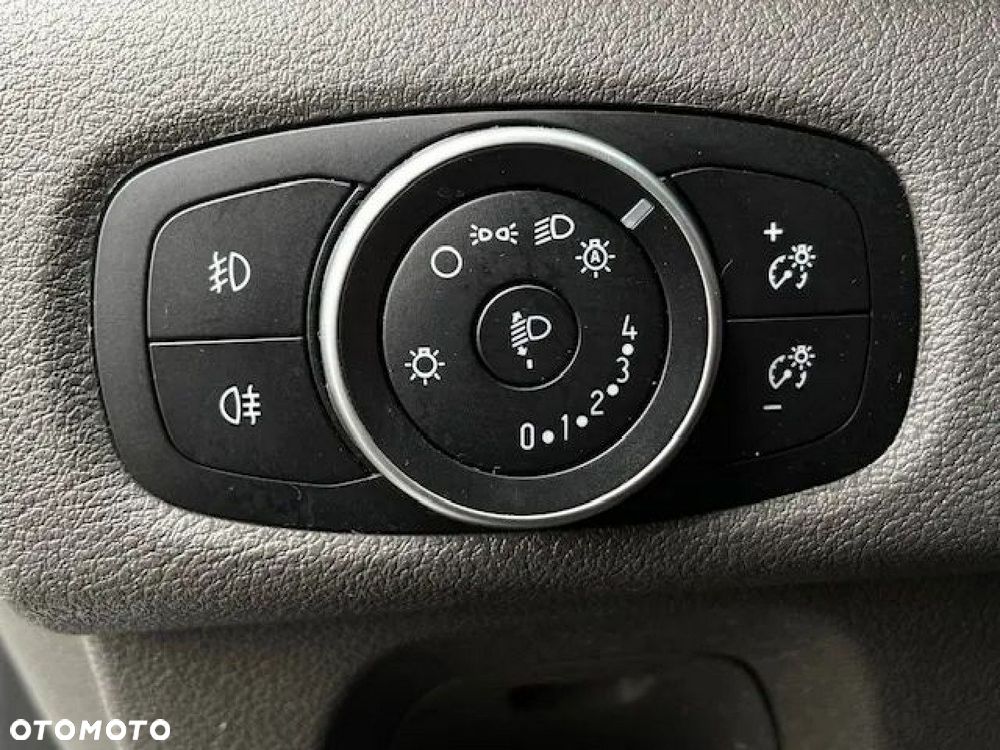 Ford Transit Custom - 27